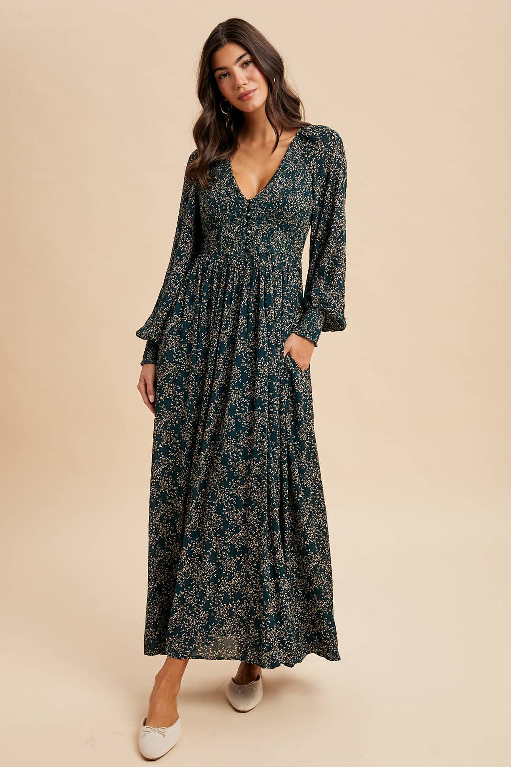 SMOCKED FLORAL MAXI DRESS